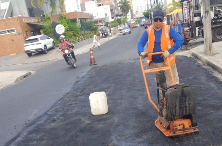  Seinfra encerra a semana com operação tapa-buraco realizada em mais de 20 bairros da Capital