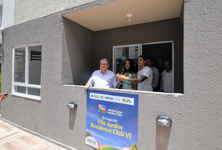  João Azevêdo entrega mais 192 apartamentos em Gramame e comemora recorde de contratações junto ao programa Minha Casa, Minha Vida