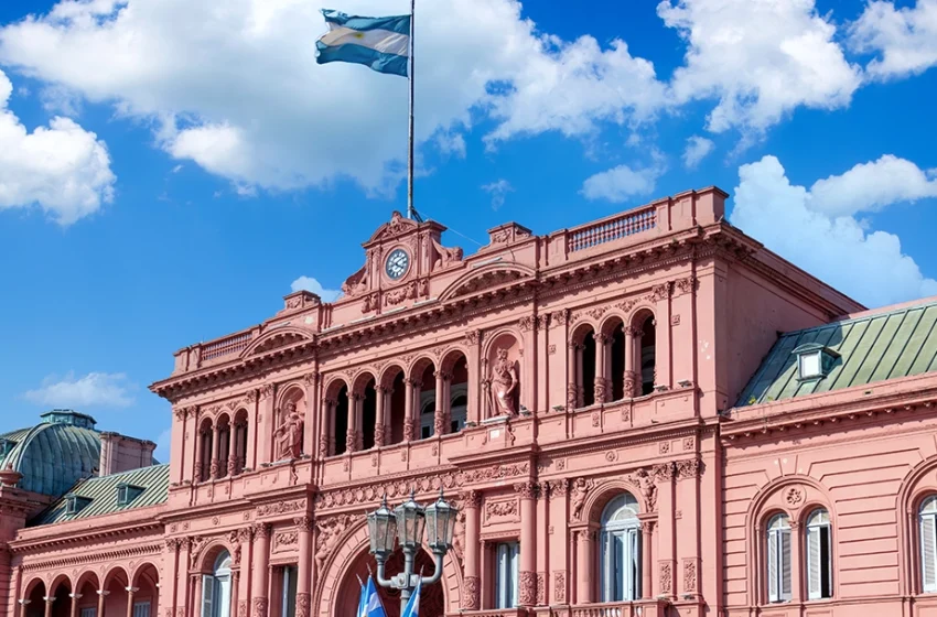 Câmara argentina inicia debate sobre reforma trabalhista sob greve geral convocada pela CGT