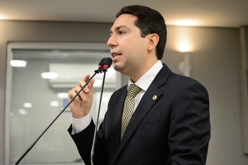  Felipe Leitão rebate Eduardo Carneiro, aposta mandato e desafia: “Renuncio se Lucas ultrapassar Cícero nas pesquisas até o São João”