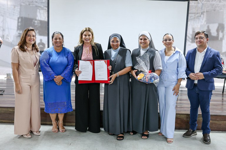  Governo da Paraíba entrega alimentos arrecadados no 41° Salão do Artesanato a 35 entidades da Grande João Pessoa