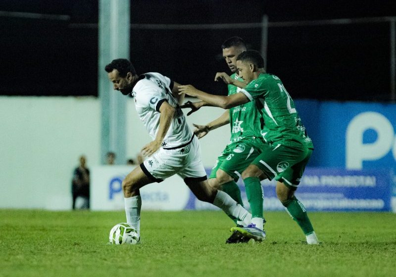  Botafogo-PB e Nacional de Patos ficam no 0 a 0 em duelo marcado pela chuva no Sertão