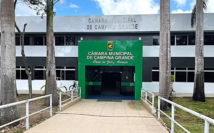  Câmara de Campina Grande retoma atividades legislativas na próxima terça-feira (24) com obras de modernização
