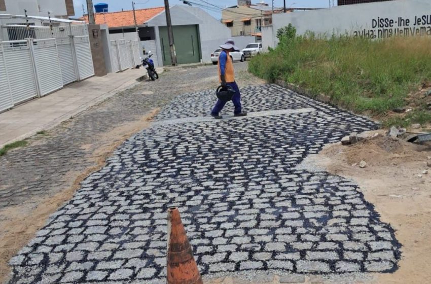 Seinfra intensifica operação tapa-buraco e contempla 18 bairros da Capital nesta terça-feira (24)