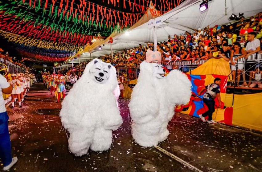  Turismo internacional deve injetar US$ 185,7 milhões nos destinos brasileiros durante o carnaval
