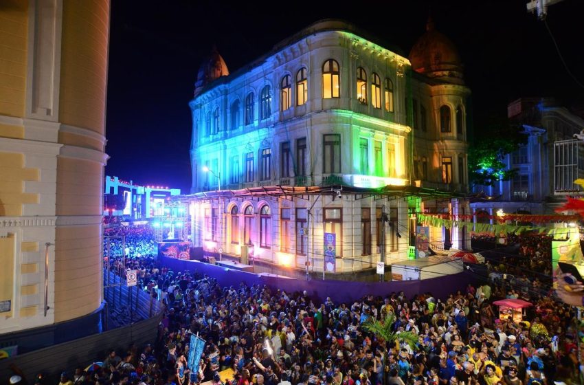  Camarote Marco Zero entra nos preparativos para o Carnaval do Recife