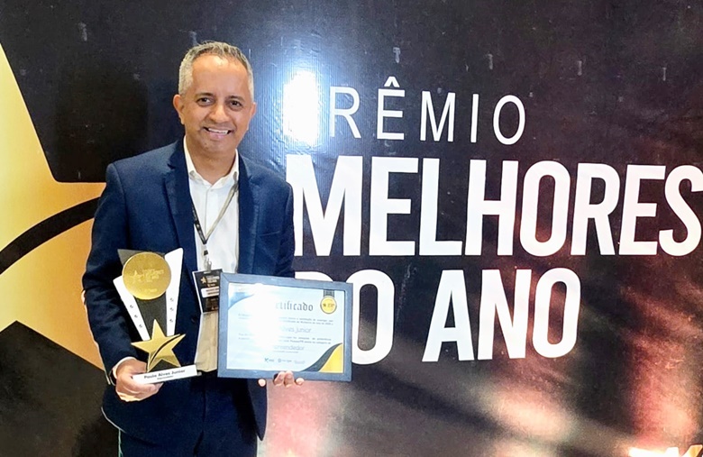  Presidente da Embaixada de Negócios Paulo Jr. recebe prêmio “Empreendedor do Ano de João Pessoa”