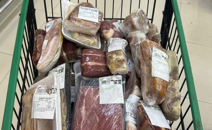  MP-Procon realiza fiscalização em supermercados de Lagoa Seca e autua estabelecimentos por irregularidades