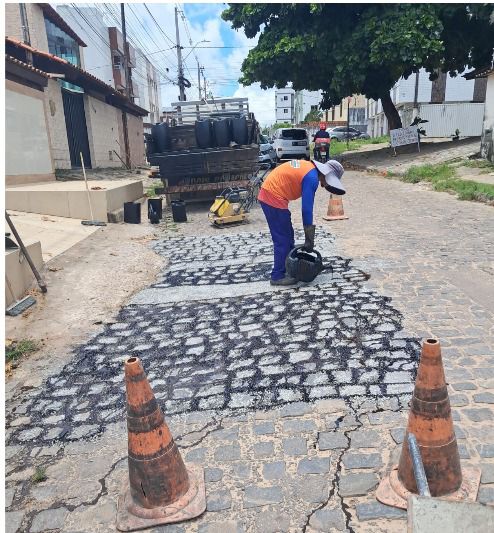  Seinfra começa semana com mutirão de manutenção em 24 bairros da Capital