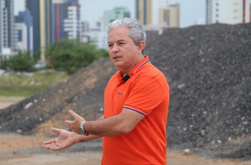  Suplente a vereador é nomeado secretário de Parques e Áreas Verdes de João Pessoa; a secretaria foi criada no fim do mês passado.