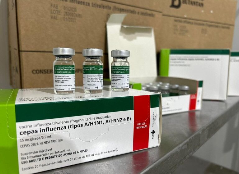  Saúde inicia distribuição de doses da vacina contra a influenza e reforça mobilização para o Dia D de vacinação