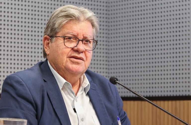  João Azevêdo empossa mil professores da rede estadual nesta terça-feira (03) em João Pessoa