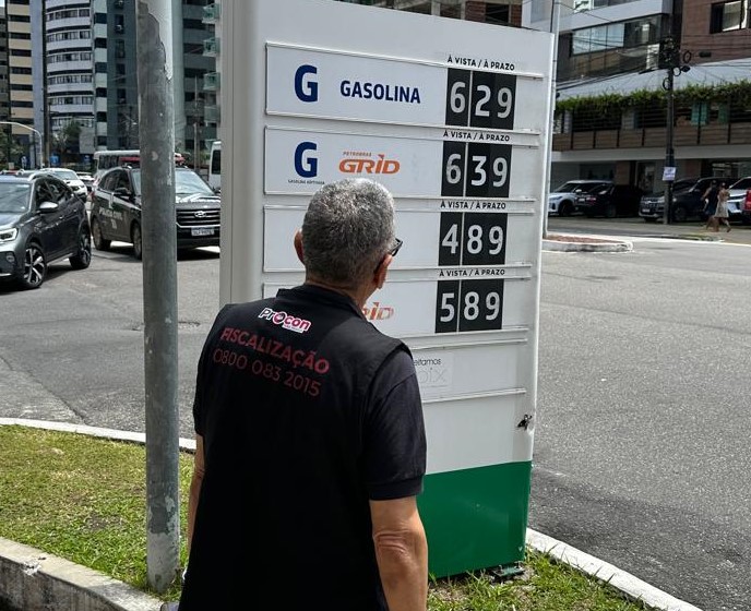  Procon-JP autua 13 distribuidoras por omissão de informações, e intensifica fiscalização em postos de combustíveis