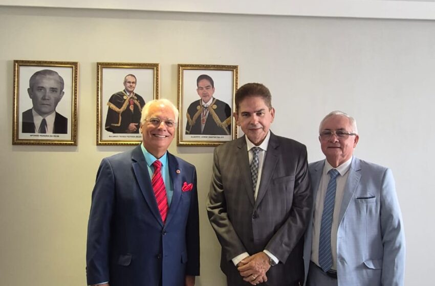  Academia Paraibana de Letras Jurídicas inaugura galeria em homenagem a ex-presidentes