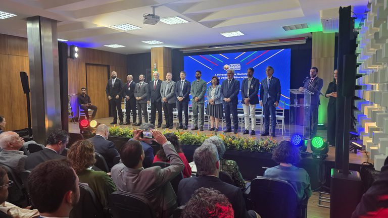  Governo lança Plataforma Nacional de Dados da Educação para apoiar gestores e integrar trajetória de estudantes