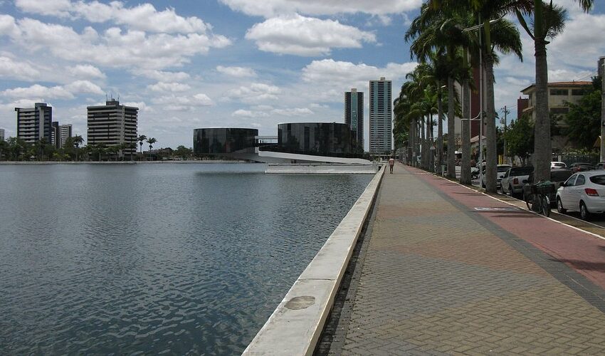  MP recomenda suspensão de quiosques no Açude Velho por poluição com esgoto