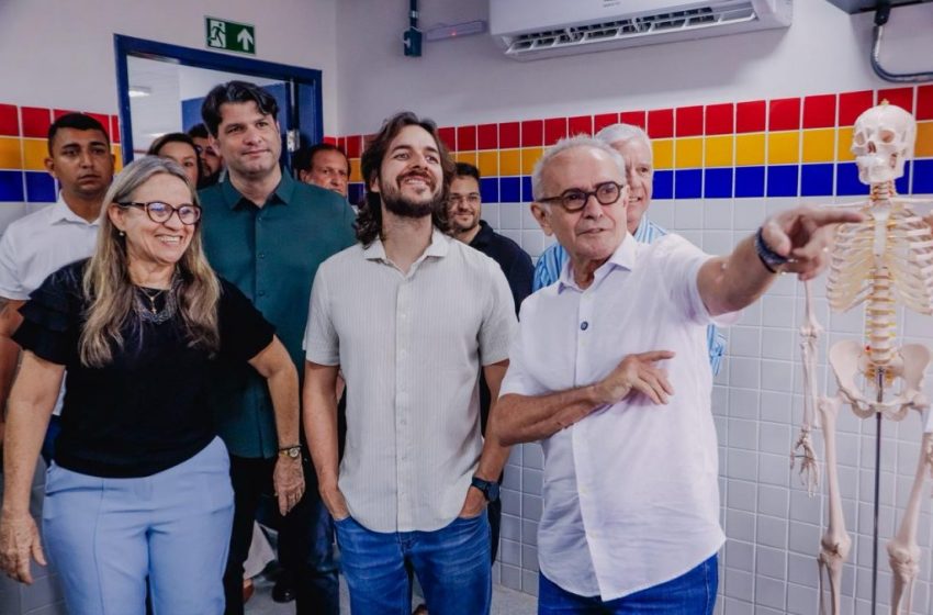  Cícero Lucena inaugura Escola Ana Cristina Rolim, a 57ª unidade entregue pela gestão e celebra ampliação na oferta de vagas