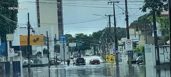  Inmet alerta para chuvas e ventos fortes em 175 cidades da Paraíba até terça-feira (10) à noite; confira lista