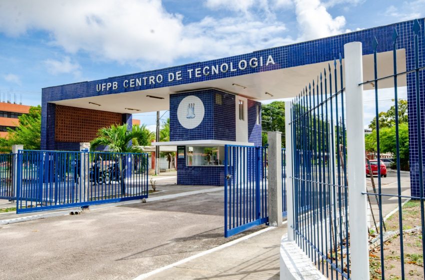  Greve de servidores técnico-administrativos da UFPB começa na segunda-feira (9)