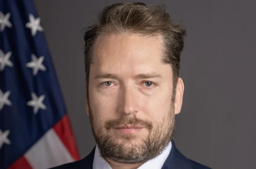  Brasil usa reciprocidade e barra entrada de assessor de Trump no país