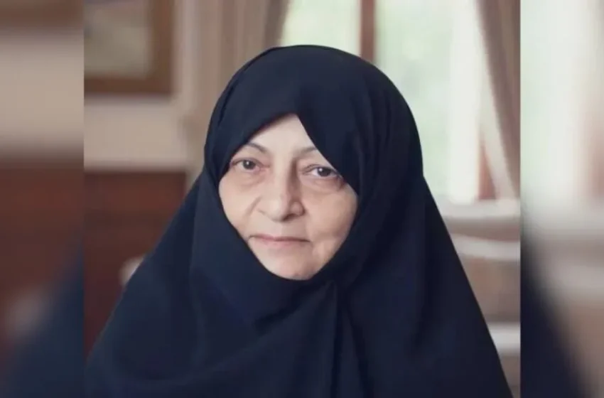  Mansoureh Khojasteh, esposa do falecido aiatolá iraniano Ali Khamenei, faleceu nesta segunda-feira (2)