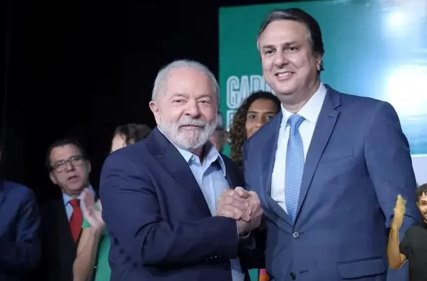  Programa Pé-de-Meia reduz evasão escolar e mantém 1 em cada 4 jovens no ensino médio, aponta estudo