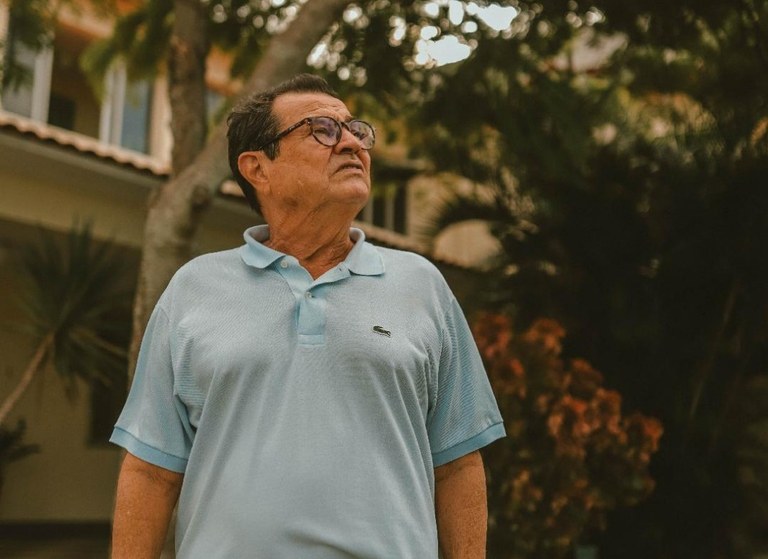  Jornalista Petrônio Souto lança primeiro livro na Fundação Casa de José Américo