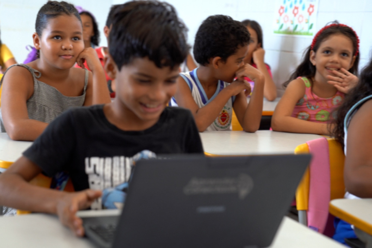  Paraíba está entre os estados beneficiados em pacote de 107 obras da educação anunciado por Luiz Inácio Lula da Silva