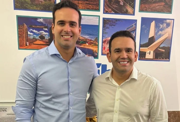  Depois que Jhony Bezerra deixou a base governista, Lucas Ribeiro afirmou que o médico é quem precisa dar explicações: “Essa missão é dele”