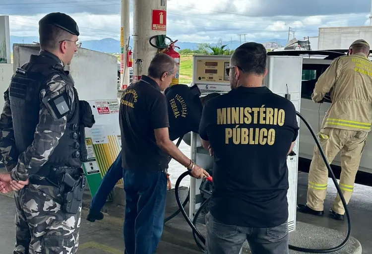  Operação do MP-Procon encontra irregularidades em farmácias, postos e distribuidora em Patos