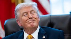  “Não quiseram entrar na luta”: Trump ataca membros da Otan e ignora apoio de europeus no Estreito de Ormuz