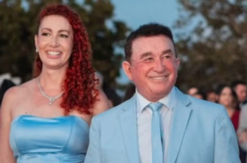  Morre aos 46 anos, Lorena filha do cantor Amado Batista