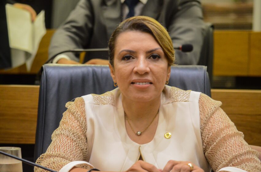  “A postulação pela vice está posta”, diz presidente do PT-PB ao oficializar apoio a Veneziano