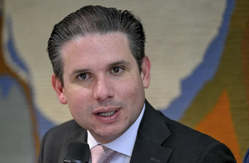  Após manobra de Hugo Motta, CCJ analisa PEC do fim da escala 6×1 nesta quarta-feira