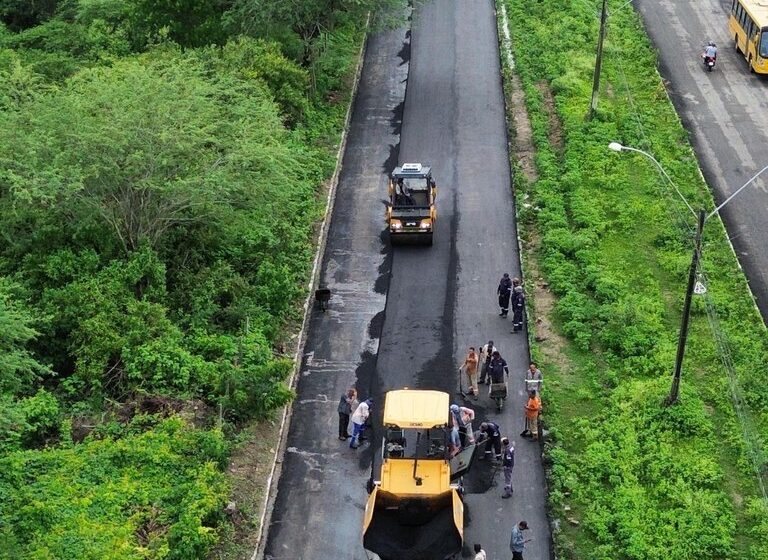  Novas obras de pavimentação em Campina Grande e Queimadas garantem mais segurança e agilidade no escoamento industrial