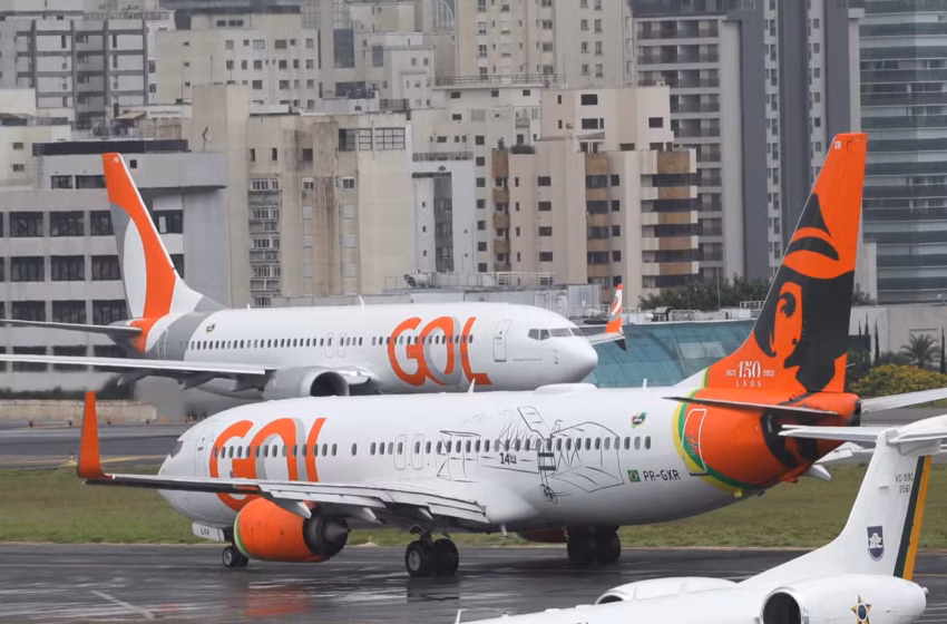  Aeroporto de Congonhas retoma operações após evacuação por fumaça em área do controle de tráfego aéreo