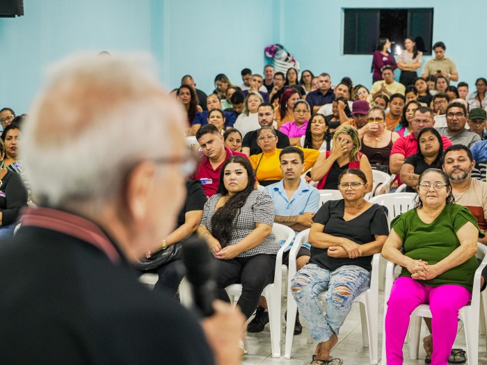  Cícero Lucena recebe apoio de lideranças comunitárias em encontro com base aliada em João Pessoa