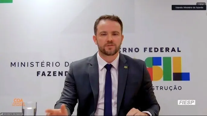  Durigan assume Ministério da Fazenda sob pressão fiscal e desafios para equilibrar contas públicas