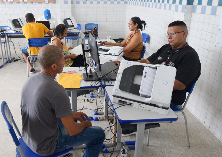  Feira da Cidadania leva serviços gratuitos à população de João Pessoa em ação conjunta entre governos Federal e Estadual