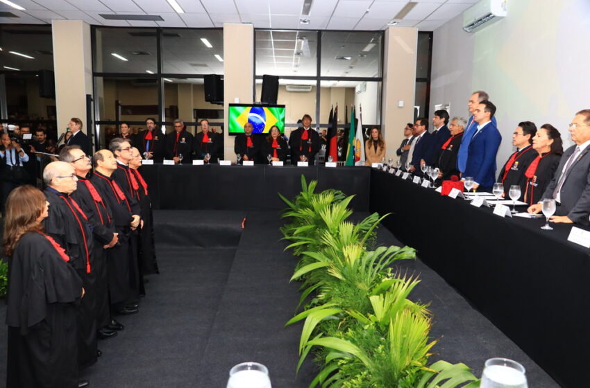  Quatro novos procuradores tomam posse no MPPB em sessão solene do CPJ
