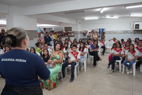  Ronda Escolar Comunitária reforça a segurança e estimula a cultura de paz nas escolas de João Pessoa