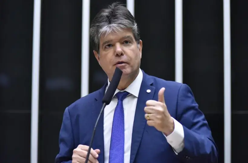  Câmara dos Deputados pode votar na próxima semana PEC que garante mínimo de 1% da receita da União para assistência social