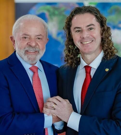  Para Veneziano, apoio de Lula garante força à candidatura ao Senado apesar de indefinição do PT na Paraíba