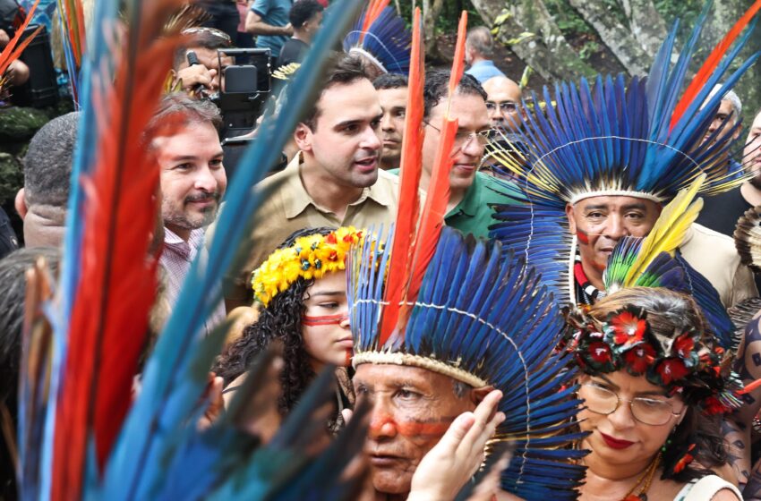  Governador Lucas Ribeiro participa de celebração do Dia dos Povos Indígenas e realiza entregas em Baía da Traição