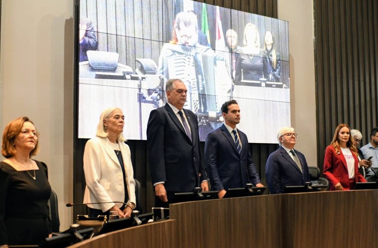  Lucas Ribeiro participa de inauguração de Sala Lilás no TJPB e prestigia posse de desembargadora no TRT-PB