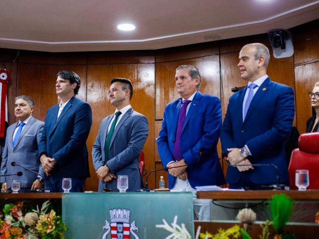  Leo Bezerra destaca trajetória do procurador Arthur Fialho, homenageado pela Câmara Municipal de João Pessoa