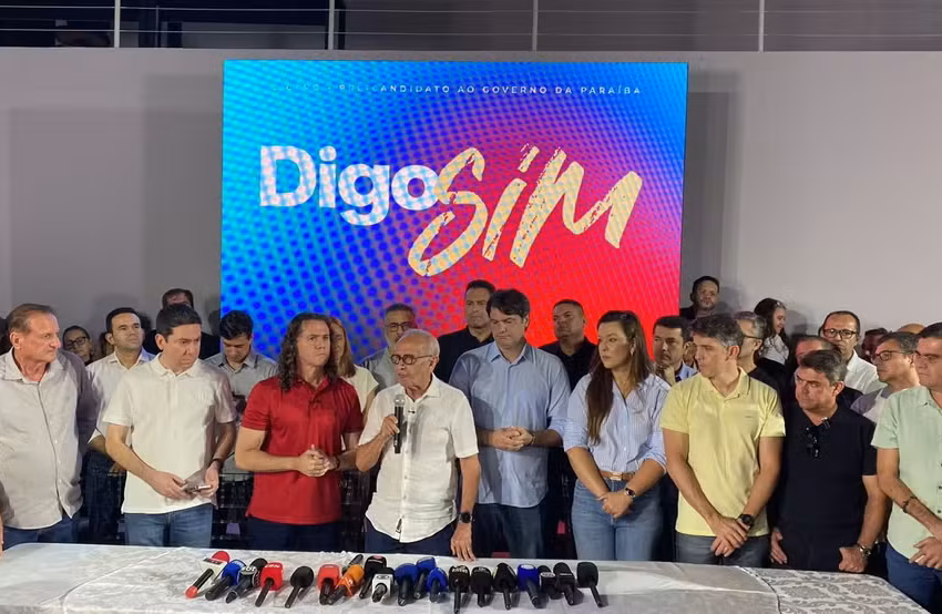 Cícero Lucena renúncia cargo da Prefeitura de João Pessoa, veja vídeo