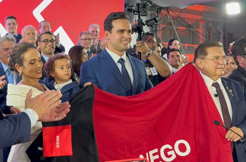  Lucas Ribeiro toma posse como governador da Paraíba
