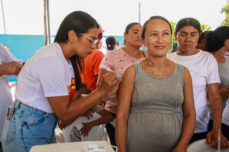  Governo da Paraíba cria incentivo financeiro para municípios que atingirem 90% de vacinação contra influenza