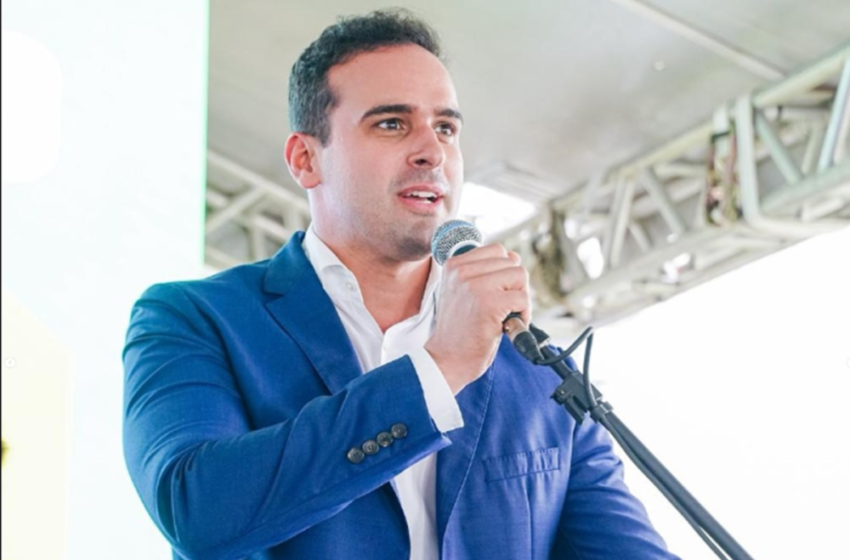  Lucas Ribeiro dá posse a novos secretários e cumpre agenda administrativa em Campina Grande